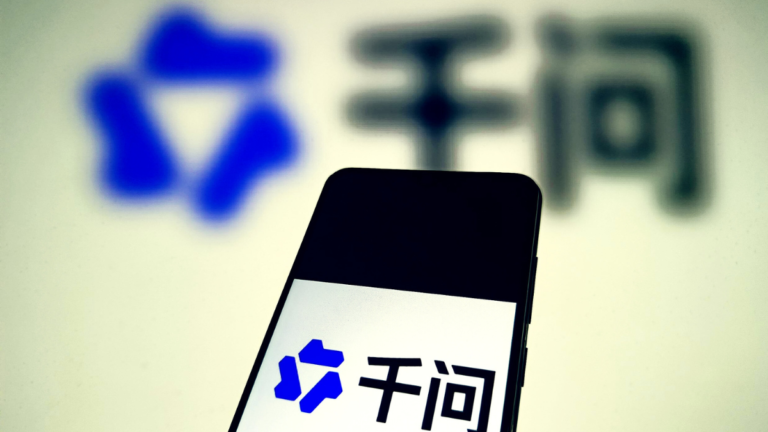 当千问成为淘宝闪购的决策中枢：即时零售的结构性变局